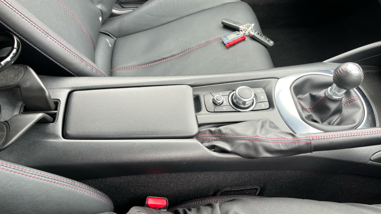 Mazda MX-5 2.0 Sport Nav 2dr Petrol Convertible